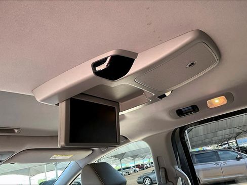 Used 2018 Honda Odyssey Elite image 35