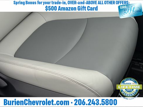 Used 2022 Toyota RAV4 XLE Premium w/ Carpet Mat Package (TMS) image 22