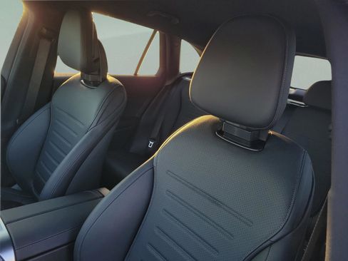 Certified 2026 Mercedes-Benz GLC 300 image 18