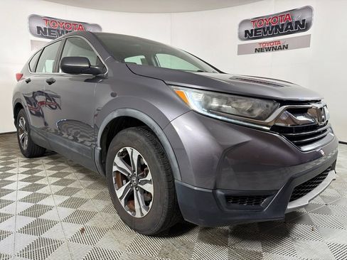 Used 2017 Honda CR-V LX image 1