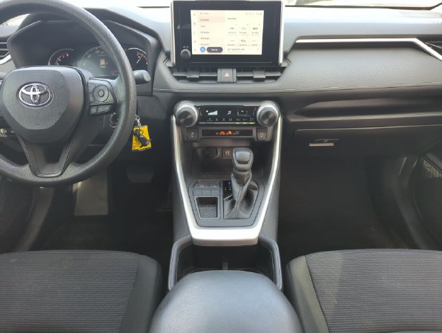 Used 2024 Toyota RAV4 LE FWD image 26