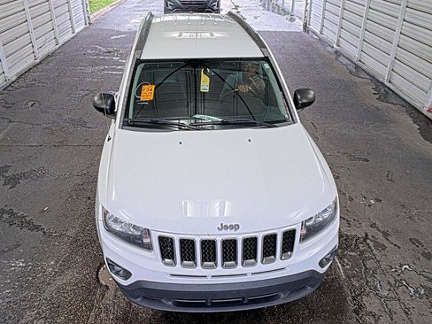 Used 2016 Jeep Compass Sport w/ Power Value Group FWD image 2