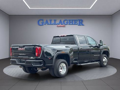 Used 2023 GMC Sierra 3500 Denali AWD/4WD image 5