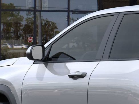 New 2026 Chevrolet Equinox LT image 12