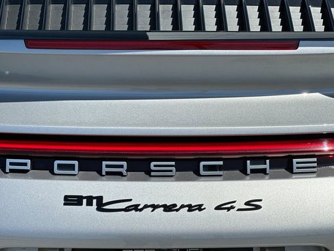 Certified 2024 Porsche 911 Carrera 4S AWD/4WD image 38