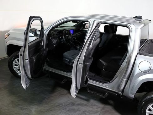 Used 2024 Toyota Tacoma SR AWD/4WD image 5