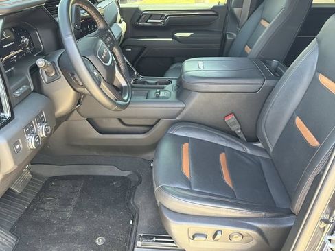 Used 2025 GMC Sierra 2500 AT4 w/ AT4 Premium Plus Package AWD/4WD image 19