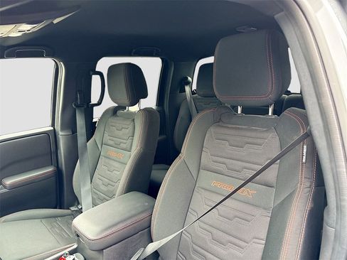 Used 2024 Nissan Frontier PRO-4X w/ Technology Package image 20