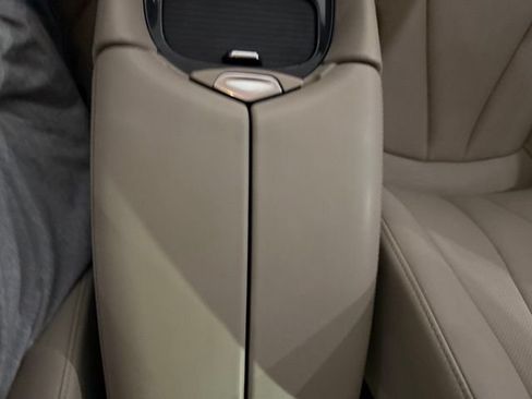 Used 2017 Buick Envision Essence FWD image 22