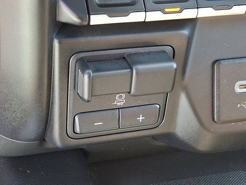 Used 2022 GMC Sierra 1500 AT4 w/ AT4 Premium Package image 25