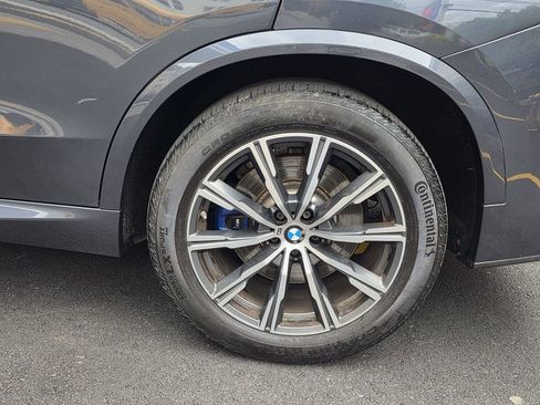 Used 2020 BMW X5 M50i w/ Premium Package image 13