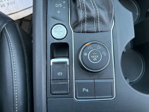 Used 2021 Volkswagen Atlas SE AWD/4WD image 36