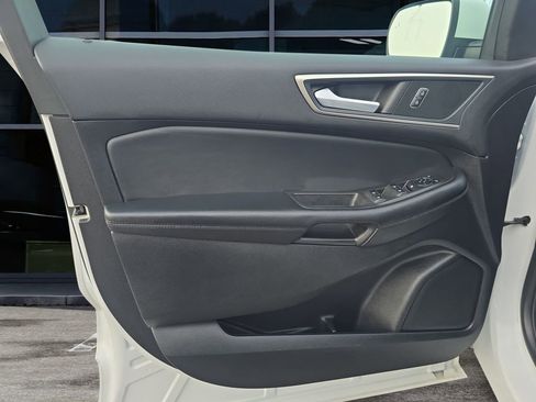 Used 2024 Ford Edge SEL AWD/4WD image 18
