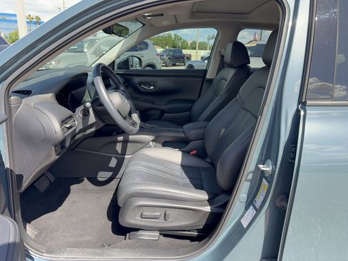 Used 2023 Honda HR-V EX-L image 11