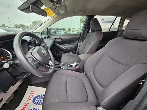 Used 2022 Toyota Corolla Cross LE FWD image 17