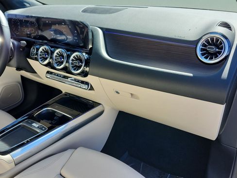 Used 2026 Mercedes-Benz GLA 250 image 19