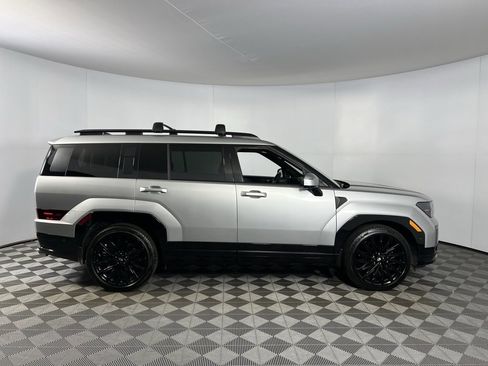 Used 2025 Hyundai Santa Fe Calligraphy image 7