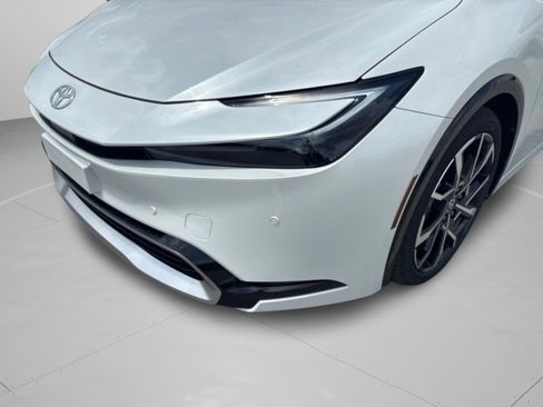 New 2026 Toyota Prius Plug-In Hybrid FWD image 33
