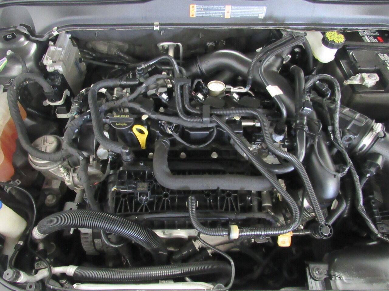Used 2019 Ford Fusion SEL FWD image 4