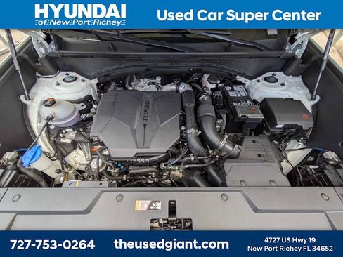 Used 2024 Hyundai Santa Fe SEL FWD image 15
