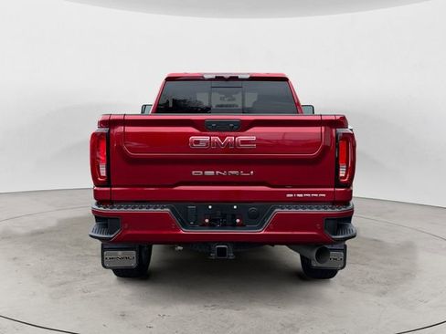 Used 2022 GMC Sierra 3500 Denali AWD/4WD image 4