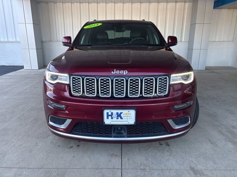 Used 2018 Jeep Grand Cherokee Summit image 2