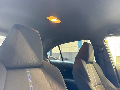 Certified 2022 Toyota Corolla SE w/ Carpet Mat Package (TMS) FWD image 20