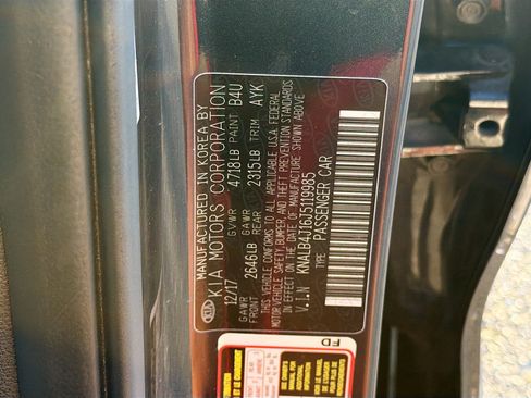 Used 2018 Kia Cadenza Premium image 41