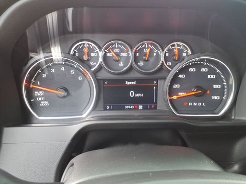 Used 2021 Chevrolet Silverado 1500 RST AWD/4WD image 15