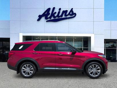 Certified 2022 Ford Explorer Limited w/ Equipment Group 301A