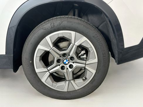 Used 2026 BMW X1 xDrive28i AWD/4WD image 11