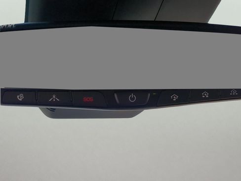 Used 2019 Hyundai Santa Fe SEL FWD image 11