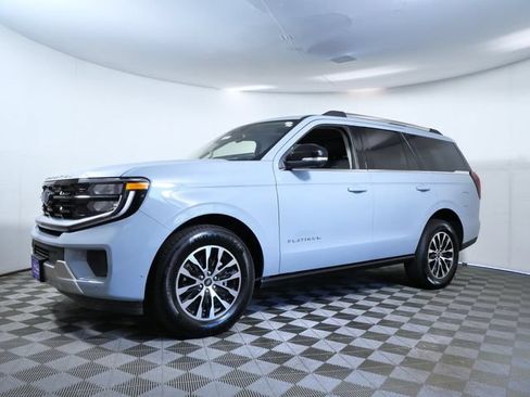 Certified 2025 Ford Expedition Platinum AWD/4WD image 2