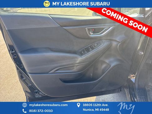 Used 2024 Subaru Forester Premium image 8