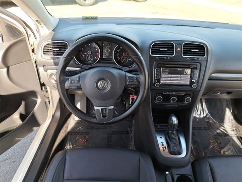 Used 2014 Volkswagen Jetta SportWagen image 15