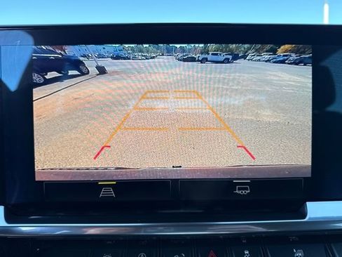 Used 2023 Chevrolet Silverado 1500 RST image 20