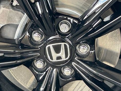Used 2025 Honda Accord SE image 39