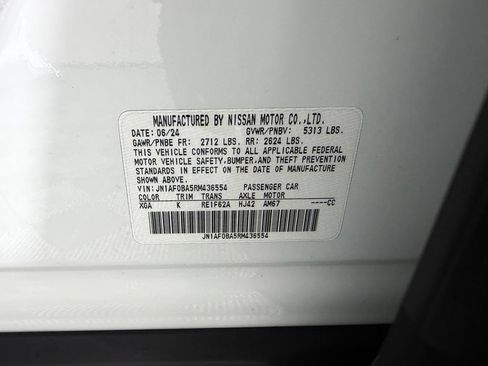Used 2024 Nissan Ariya FWD image 32