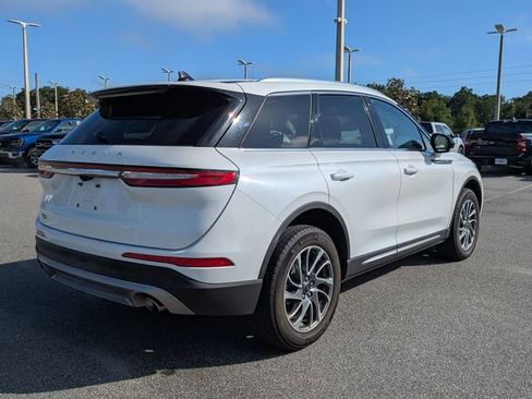 Used 2022 Lincoln Corsair FWD image 3