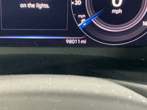 Used 2023 Volkswagen Atlas SEL image 13