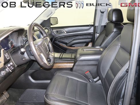 Used 2018 GMC Yukon Denali w/ Open Road Package image 8