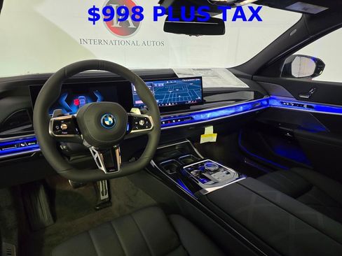 New 2025 BMW 750e xDrive AWD/4WD image 15