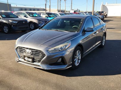 Used 2018 Hyundai Sonata SE w/ Cargo Package