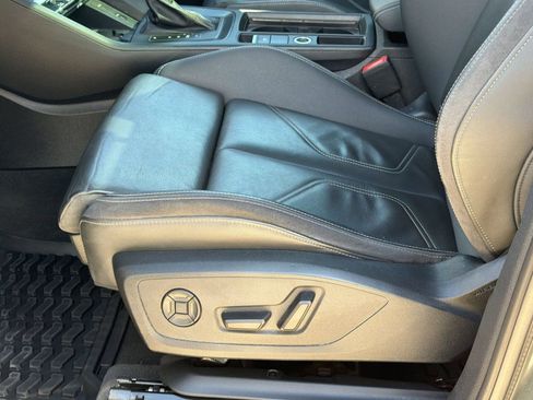 Certified 2023 Audi Q3 2.0T Premium Plus w/ Premium Plus Package AWD/4WD image 14
