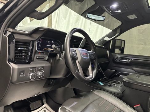 Used 2026 GMC Sierra 2500 AT4X AWD/4WD image 15