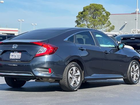 Used 2019 Honda Civic LX image 2