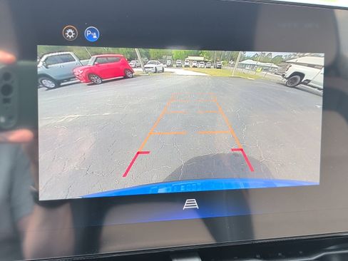 New 2026 Chevrolet Equinox ACTIV FWD image 24