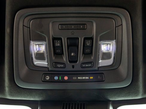 Used 2025 GMC Sierra 1500 Denali Ultimate image 23