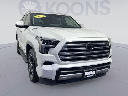 Used 2024 Toyota Sequoia Limited image 10
