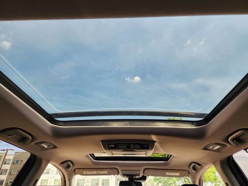 Used 2017 Honda Pilot Elite image 20